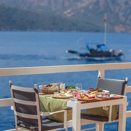 Bed & Breakfast Likya Gardens 4*