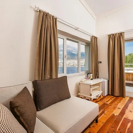 Likya Gardens Alojamento de Acomodação e Pequeno-almoço