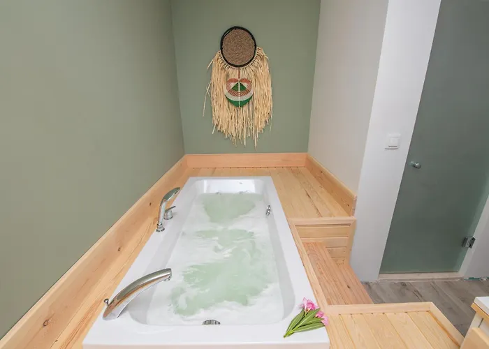 Likya Gardens Bed & Breakfast Kas